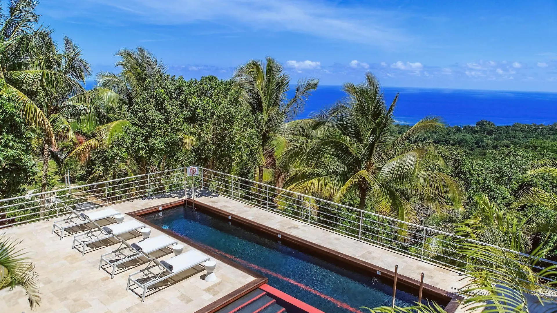 Cocosan Villa Drapers